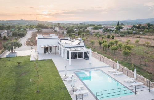 Noto Marina Villa | Villa Dei Tre Colli