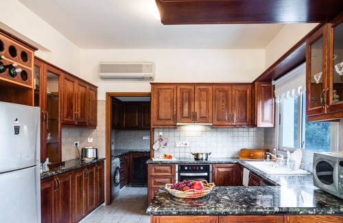Argaka Villa | VILLA DEMETRA (4 ensuite bedrooms, Wi-Fi, stun. view, BBQ, Prv Swim. Pool)