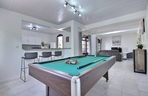 Le Diamant Villa | Villa Diamantina - Four Bedroom Villa, Sleeps 8