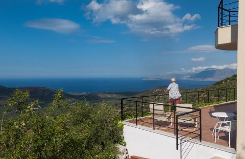 Kroustas Bed & Breakfast | Villa Dio Petres