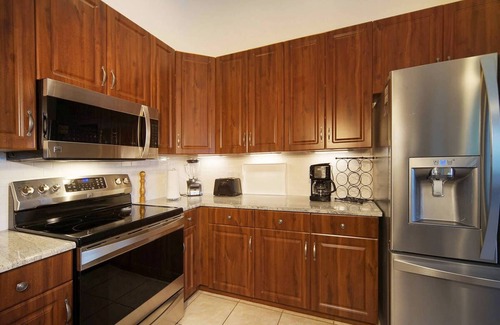 Cape Coral Villa | Villa Dolphin Bay - at a canal with beautiful water view