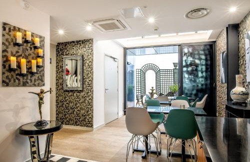 15th Arrondissement Hotel | Villa Eiffel Mademoiselle