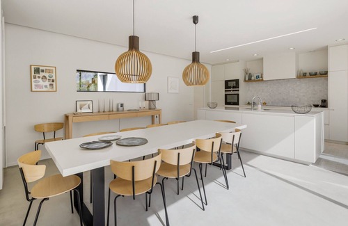 Marbella Villa | Villa Elviria - Modern Villa in Elviria!