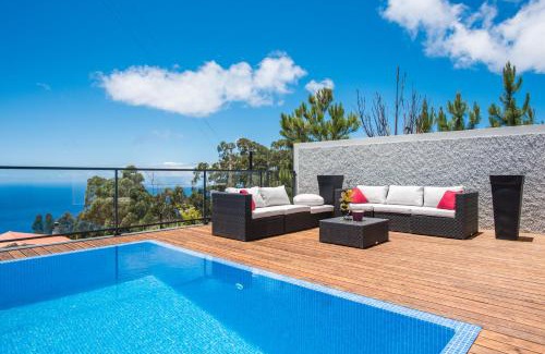 Prazeres Villa | Villa Enjoy - by LovelyStay