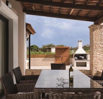 Agrilia Villa | Villa Erik & Aurora by "Elite"