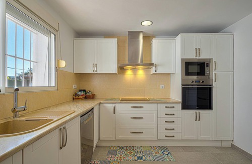 Tarraula Villa | Villa "Esther" with Pool, Garden & Wi-Fi