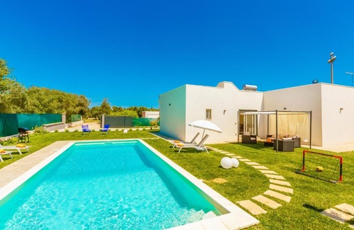 San Vito dei Normanni Villa | Villa Euframia