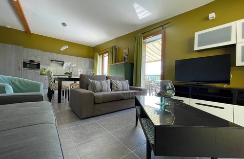 Salavas House | Villa*Exceptional.View over VallonPtD'Arc, the Ardèche, the surrounding area.