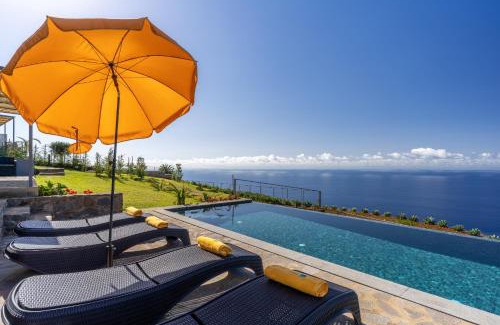 Prazeres Villa | Villa Flora - Nature & Tranquility - Heated pool optional