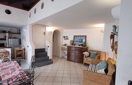 Furore Villa | Villa for 4 persons, overlooking the sea, large outdoor spaces, close to the beach.