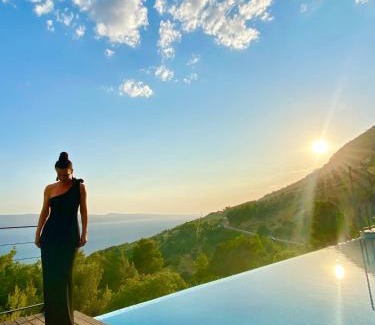 Mimice Villa | Villa FORTE-Exclusive location with fantastic seaview & infinity pool - up to 8 Pax