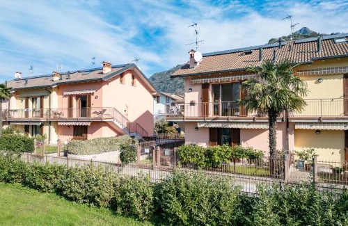 Dervio Apartment | Villa Golden Lake 2 - just few steps from the lake