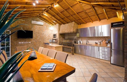 Lagoa e Carvoeiro Villa | Villa Gourmet - Everything you could need for a perfect holiday experience!