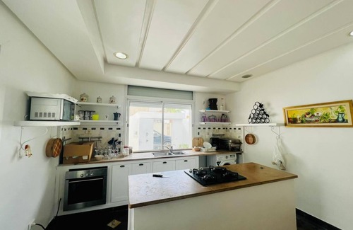 Hammamet Villa | Villa Hannibal, à Côté de la Mer, Marina, Parc, la Médina, Zone Hôtelière,
