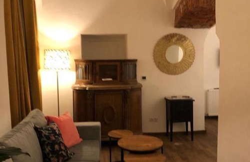 Historic Center Apartment | Villa Hermani