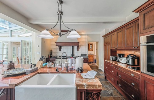 Aurora Villa | Villa in Aurora Near Couple Golf Course