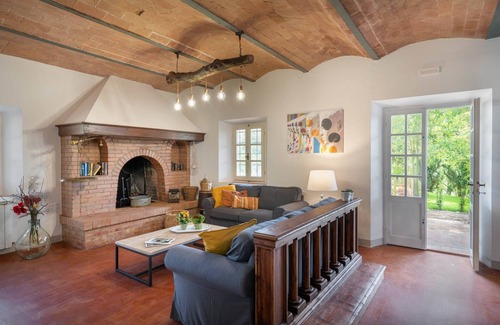 Gambassi Terme Villa | Villa in Gambassi with pool, A/C, village and restaurant at walking distance,