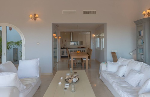 Benalup-Casas Vieja Villa | Villa 'Índigo' with Mountain Views, Wi-Fi, and Air Conditioning