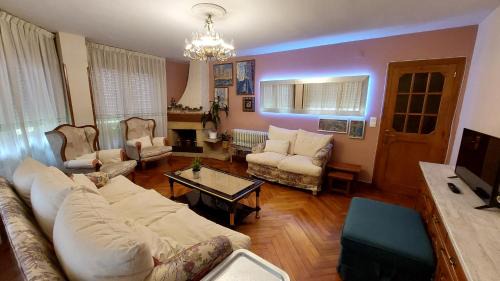 Arriondas Apartment | Villa Isabel 2 Llaves