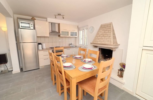 Zrnovo Villa | Villa Ivana-Three-Bedroom Villa with Private Pool