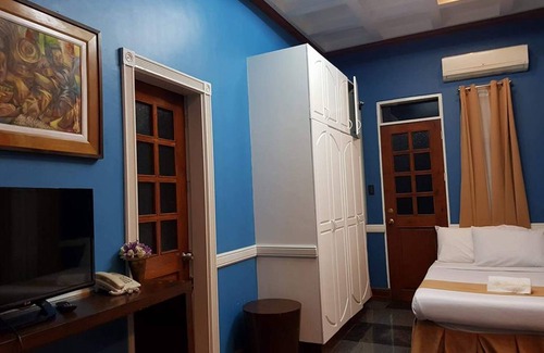 Angono Hotel | Villa Jhoana Resort