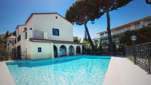 Cap-d'Antibes Apartment | Villa Jules