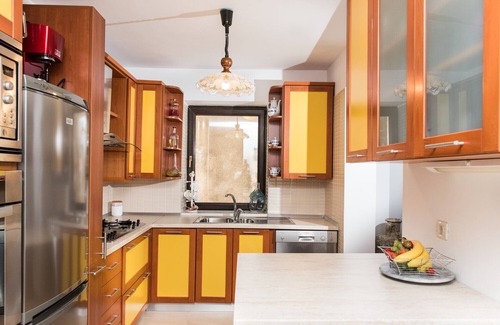 Makarska Old Town Villa | Villa Kala old stone house in historic center of Makarska with heated pool