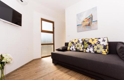 Veliki Drvenik Apartment | Villa LA-Comfort One Bedroom Apartment with Sea View Terrace 2