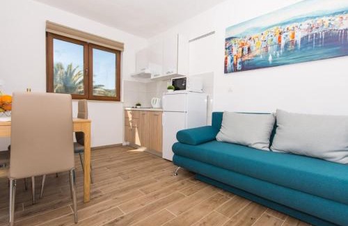 Veliki Drvenik Apartment | Villa LA-Comfort One Bedroom Apartment with Sea View Terrace 2