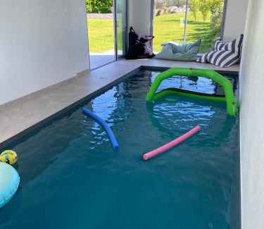 Plouguerneau Villa | Villa La Grève Blanche avec piscine intérieure