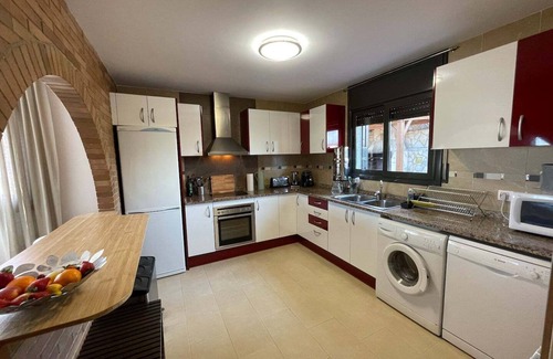 Vidreres House | Villa Laura Lloret de Mar I Privater Pool