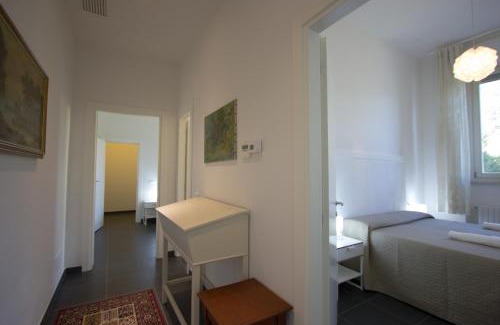 Florence Apartment | Villa Le Statue