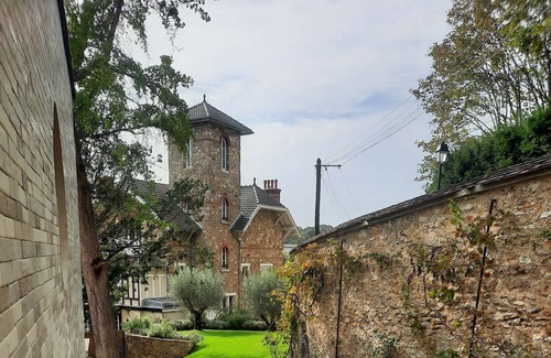 Le Celle-Saint-Cloud Villa | Villa Les Bruyères - Les Demoiselles à Versailles