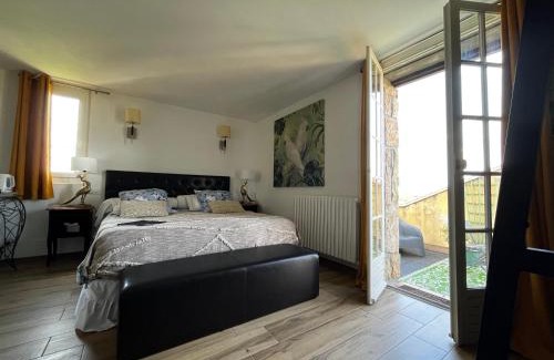 Puylaroque Bed & Breakfast | VILLA LES HAUTS VALLONS