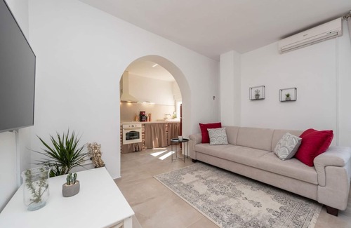 Pridraga Villa | Villa Lilla - Two Bedroom Villa, Sleeps 4