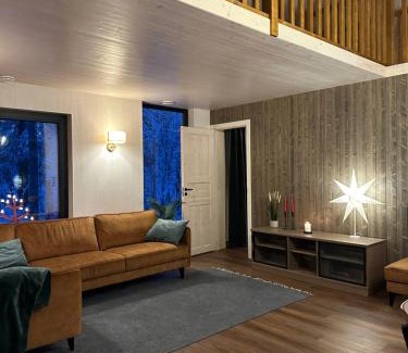 Syote House | Villa Loona