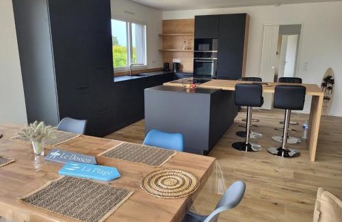 Santec Villa | Villa Lou Sanaé - Bord de mer - Spa, paddle, Kayak - Classé 4 étoiles