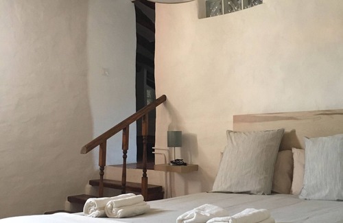 Velez Rubio Bed & Breakfast | Villa Mélusine