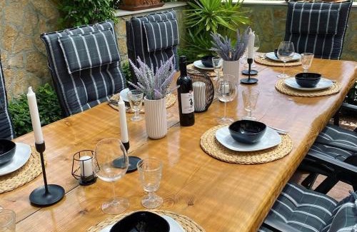 Municipality of Trogir Villa | Villa Mala - Pool - Jacuzzi - 5 min. zum Meer