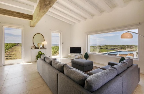 Noto Villa | Villa Mandorlo - IsulaTravel