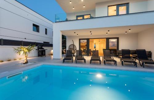 Klimno Villa | Villa Manhattan