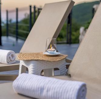 Golovik Villa | Villa Mantis