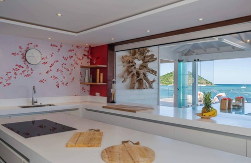 Cul de Sac Villa | Villa Mapai 6BR in Orient Bay by Personal Villas - Breathtaking Getaway