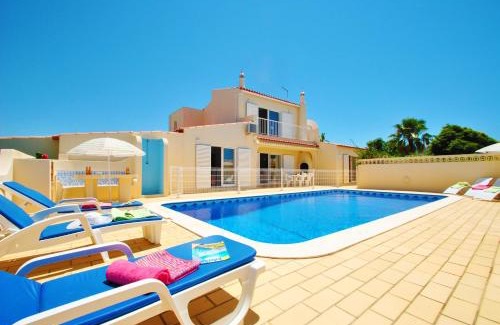 Areias Dos Moinhos Villa | Villa Margarita by Algarve Vacation