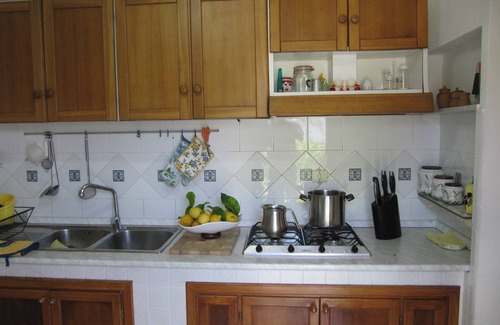 Latina Lido House | Villa Maria, front beach 5 beds, 2 bath, along the coast Terracina and Circeo