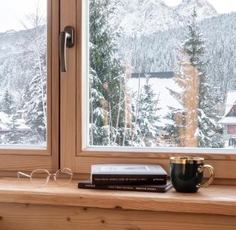 Zakopane Bed & Breakfast | Villa Milimani - stuletnia, folk & butique, adults only