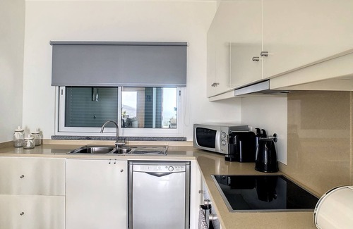 Calheta House | Villa Miradoura by Lovelystay