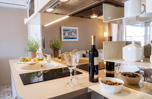 Sukosan Apartment | Villa Mirakul