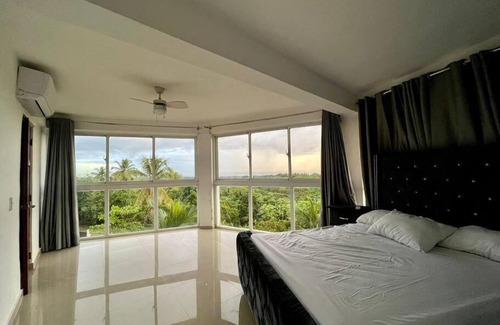 San Gregorio de Nigua Villa | Villa moderna con buenas vistas