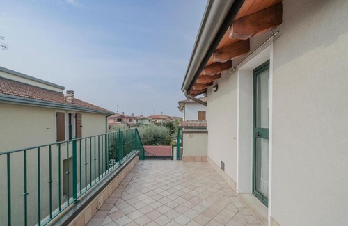 Lugana House | Villa Natalina - a 100 metri dalle Terme Virgilio